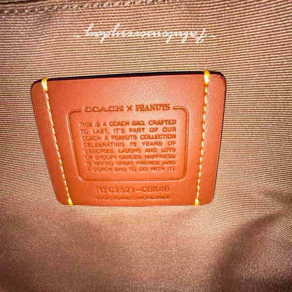 Coach X Peanuts Men's Sullivan Crossbody Bag With Snoopy Print In Tan CBK48 NWT - Picture 6 of 9